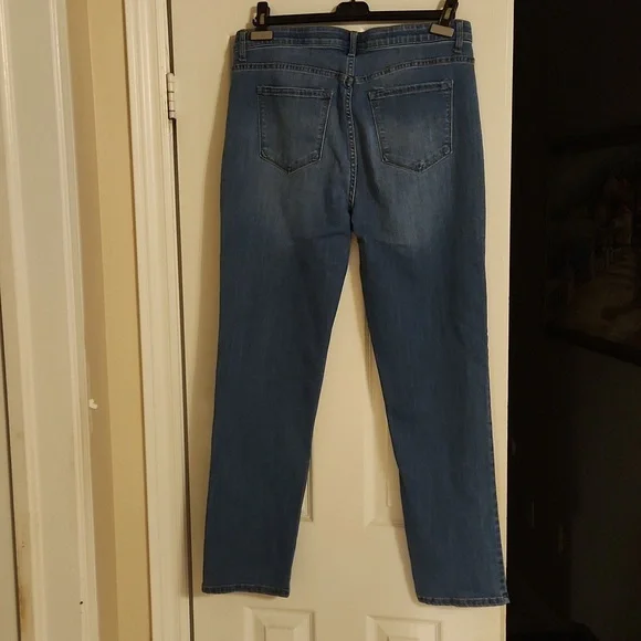 Jeans - Picture 3 of 3